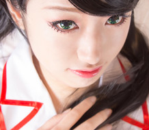 绝对性感致命诱惑 萌妹阿卡丽秀美腿