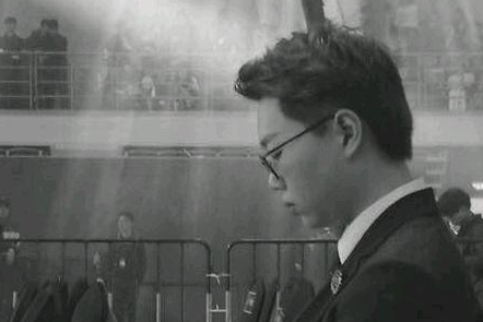 EDG为何不让Pawn上场 真相终于出来了