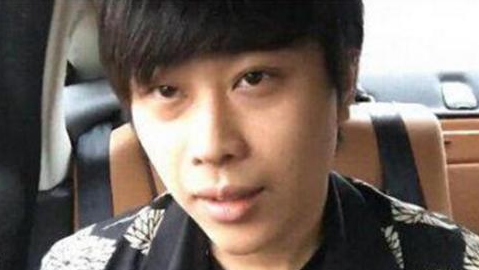 55开奉劝富二代：“身家没有10个亿，别来学我玩战队”