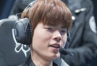 Deft：回韩国不会有沟通问题 EDG夺冠MSI有运气成分