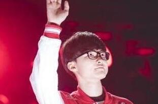LOL成就最高的是Faker？有网友表示不服