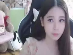 曾经被嘲讽女版PDD，如今凭借自己努力变身女神！