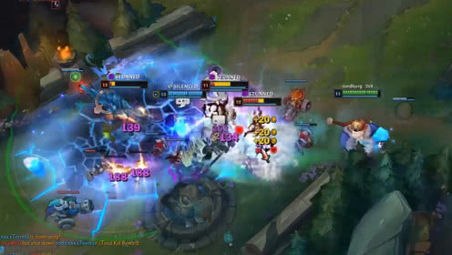 LOL：五杀有什么好的，我就喜欢看三杀，最后那个我是第一次见
