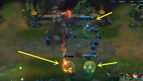 LOL：谨以此片献给那些救我一命的队友，网友：我看哭了，你呢？
