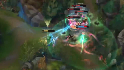 LOL：瞬间爆炸，以少胜多的完美配合，一年也见不到几次