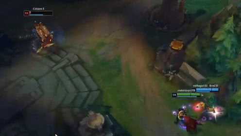 LOL：这一波拿五杀的追击，EZ、VN和时光，最后谁亏了