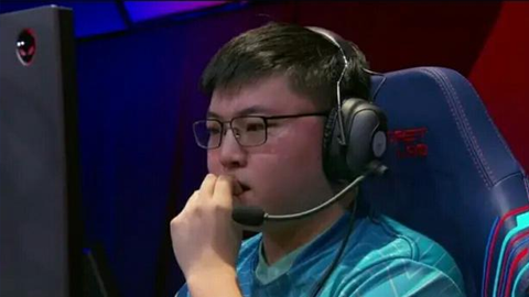 UZI全明星不敌Bwipo 这一举动肃然起敬