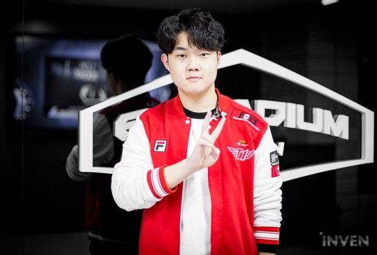 Huni：训练时选过瑞雯结果被骂了