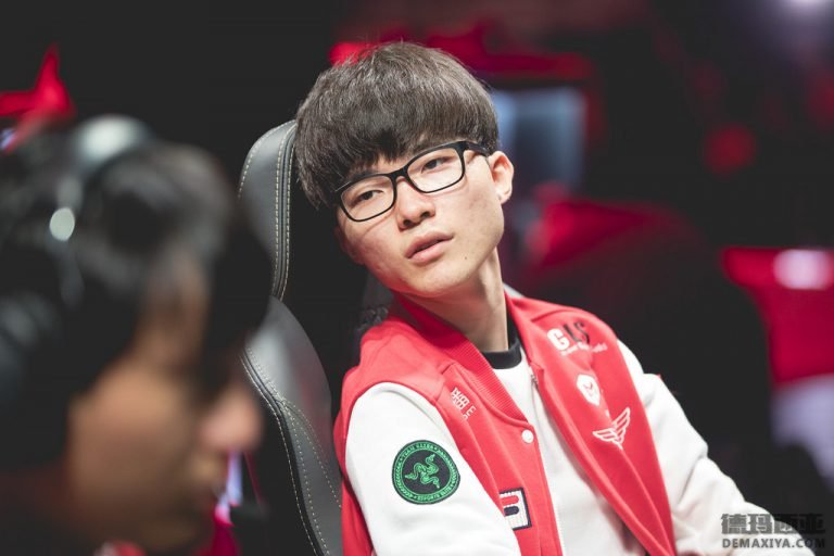 <a href=/gaoshou/faker/ target=_blank class=infotextkey>Faker</a>：目标季中赛两连冠 闪电狼很强