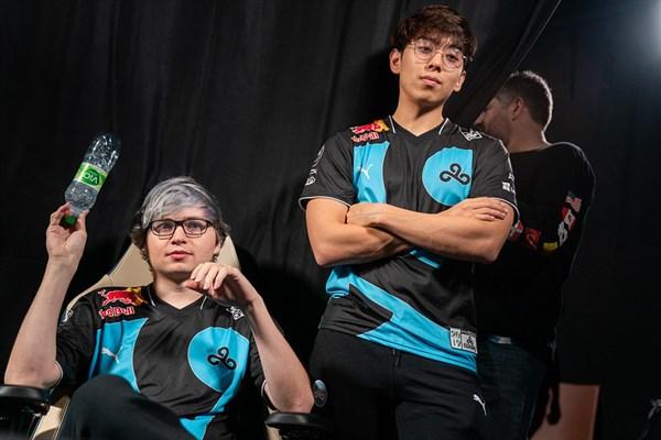 C9发推回忆世界赛名场面 G2两度沦为背景板