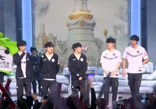 IG晋级4强后，ESPN直言TheShy该排S9选手第一，羞男回答亮了