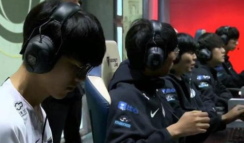 LPL为何没<a href=/yingxiong/garen/ target=_blank class=infotextkey><a href=/yingxiong/garen/ target=_blank class=infotextkey>盖伦</a></a>悠米？IG和FPX给出答案