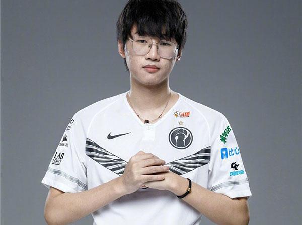 改变与努力 宁王持续在欧服rank练习 令人感慨