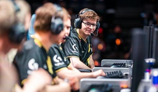 Perkz：回顾今年的成绩还算是很满意的