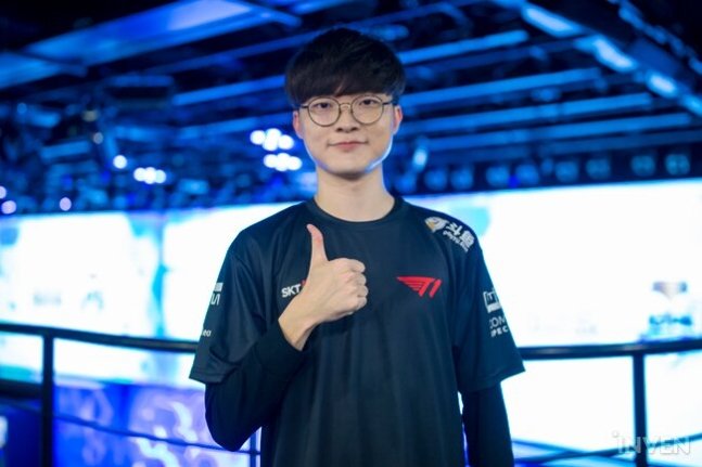Faker采访：面对Clid会更加努力不想输给他