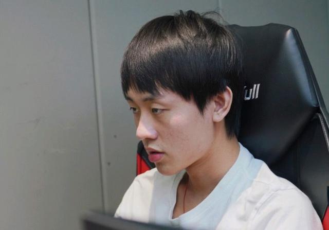 浅析RNG四条线存在的问题，上路依旧是他们最大的短板！